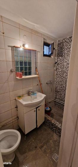 Casă cu 2 camere cu Teren 75 Mp în Iancului