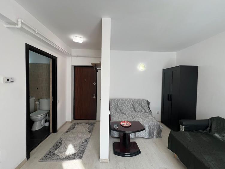 De inchiriat apartament cu o camera, decomandat, zona Cetatii - 4