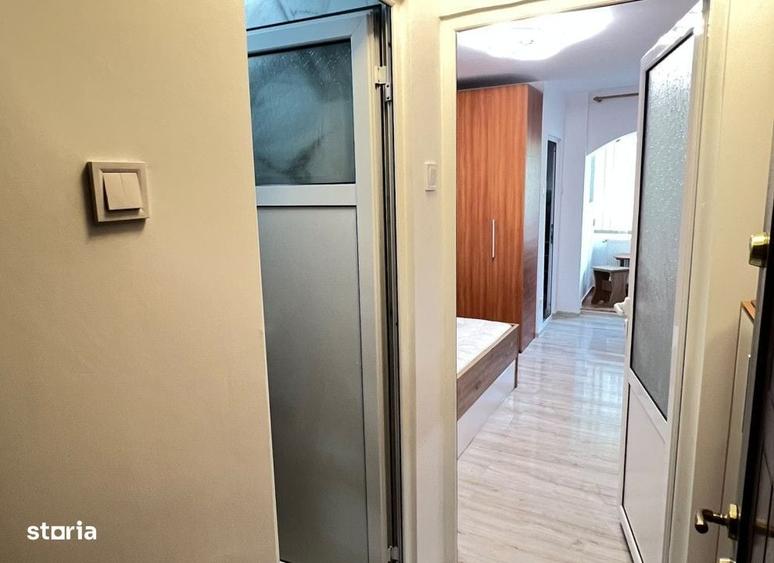 Garsonieră decomandată în Nicolina