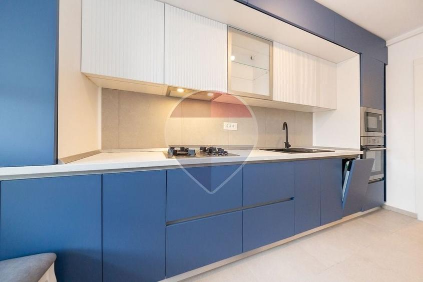 Apartament cu 2 camere decomandat, mobilat în Noua