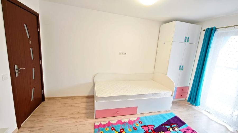 Casă cu 4 camere cu Teren 500 Mp în Tărlungeni