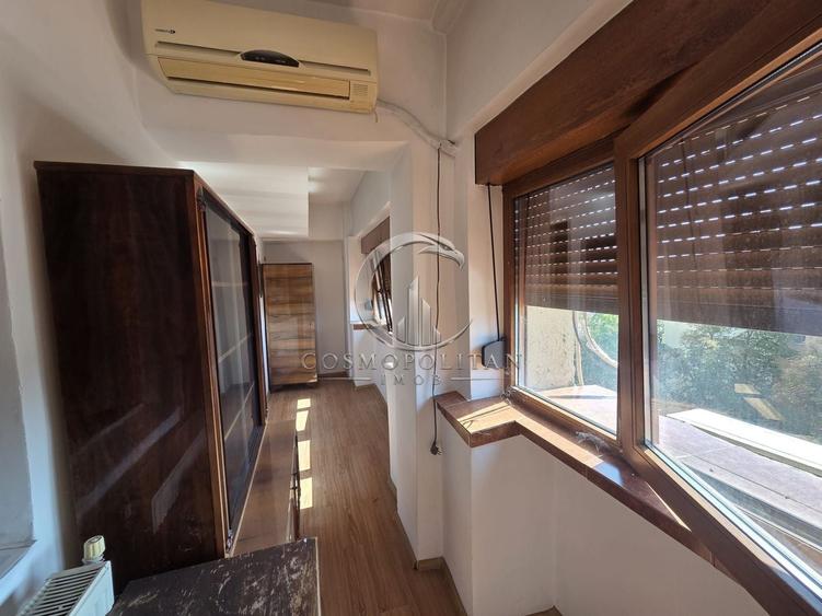 Apartament cu 4 camere în Central