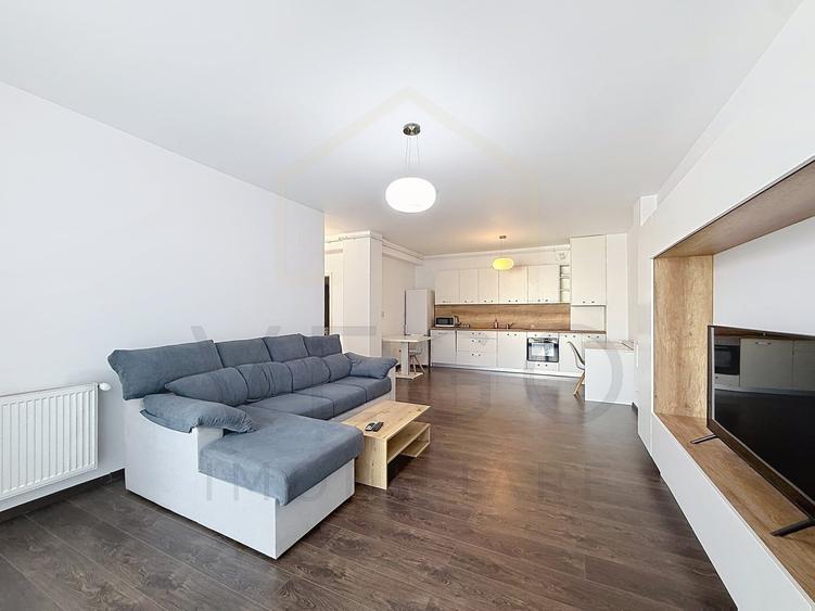 Apartament cu 2 camere semidecomandat, mobilat în Între Lacuri