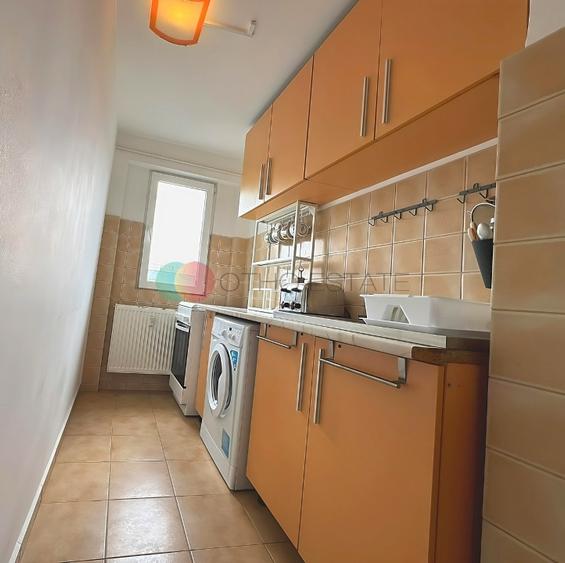 Apartament cu 2 camere în Tei