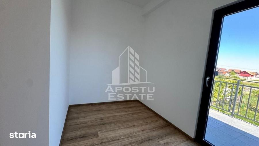 Casă cu 4 camere cu Teren 330 Mp în Săcălaz