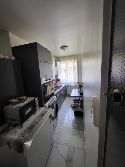 Apartament cu 2 camere semidecomandat în Exterior Vest
