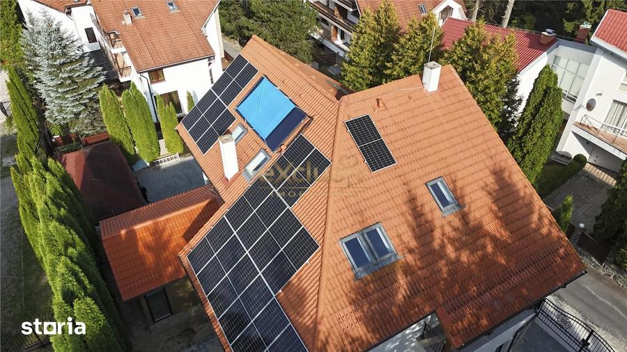 Casă cu 9 camere cu Teren 600 Mp în Central