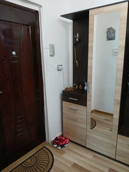 Apartament cu 3 camere decomandat în Nord