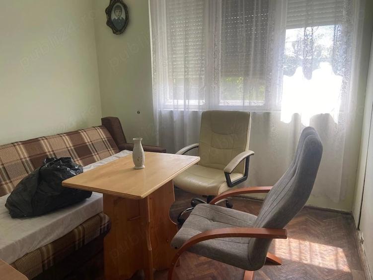 Casă cu 3 camere cu Teren 200 Mp în Central