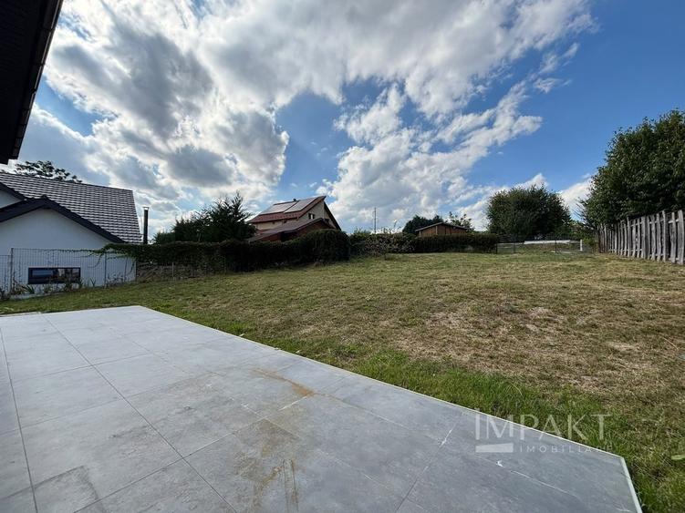 Casă individuală cu 4 camere cu Canalizare în Feleacu