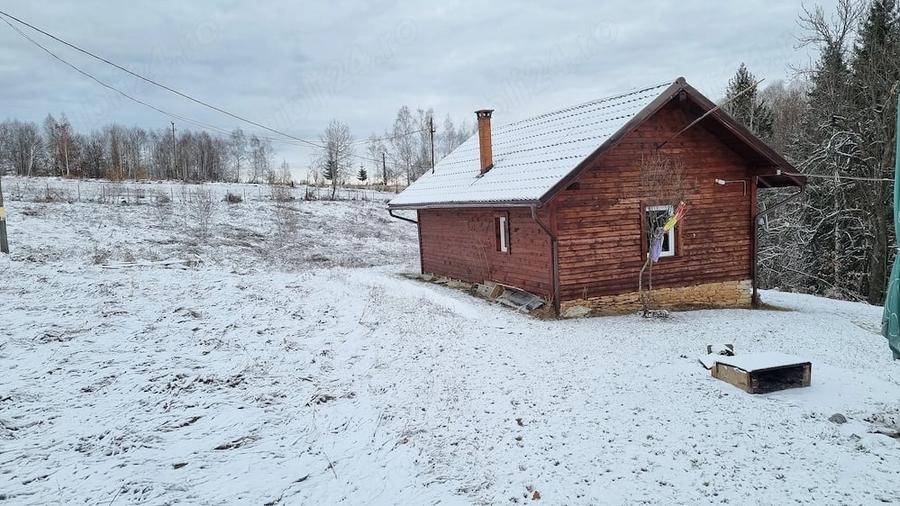 Teren de 10000 mp, în Râșca