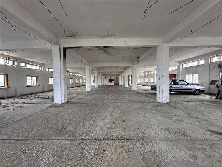 Spațiu industrial, de 423 mp, în Drânceni