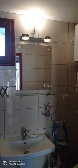 Casă cu 3 camere în Central
