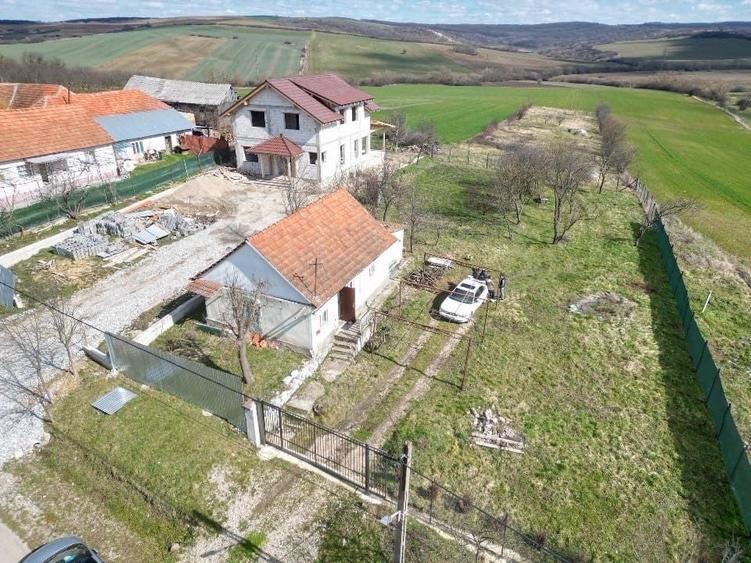 Spațiu comercial, în Sântelec