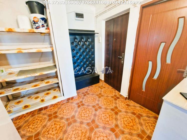 Apartament cu 2 camere decomandat, mobilat în Central