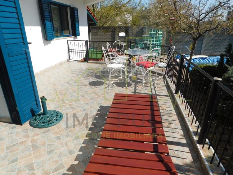 Casă individuală cu 4 camere cu Piscina în Braytim