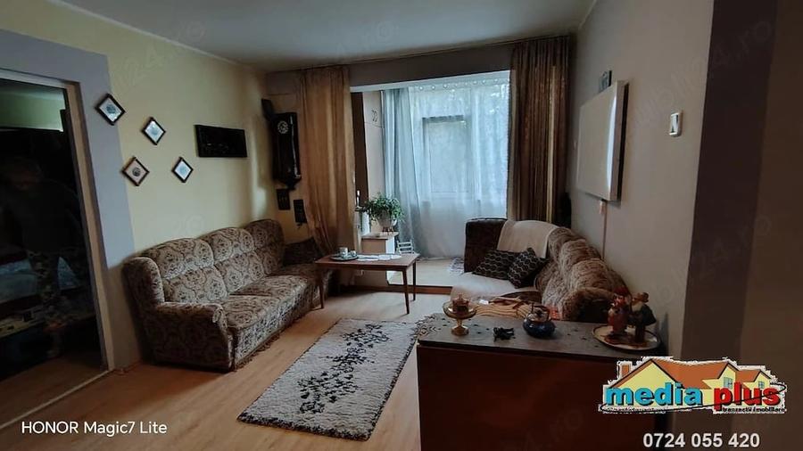 Apartament cu 2 camere de vanzare, Micro16 - 10