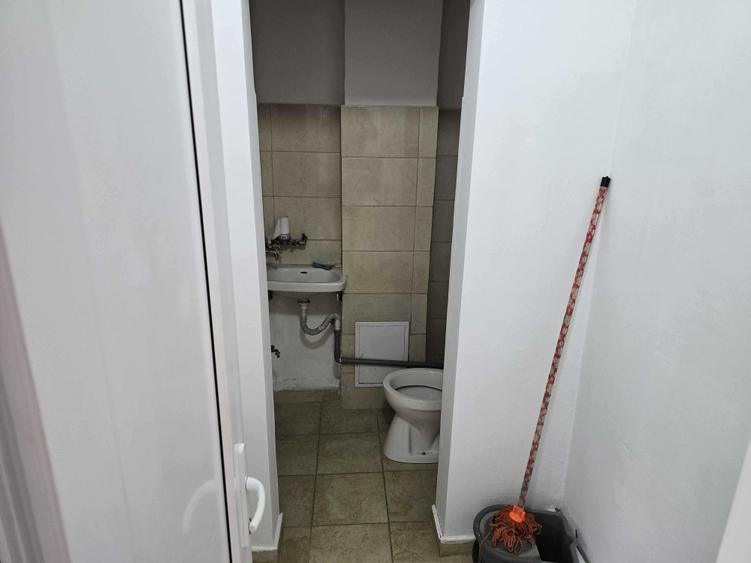 Spațiu comercial, de 67 mp, în Gării