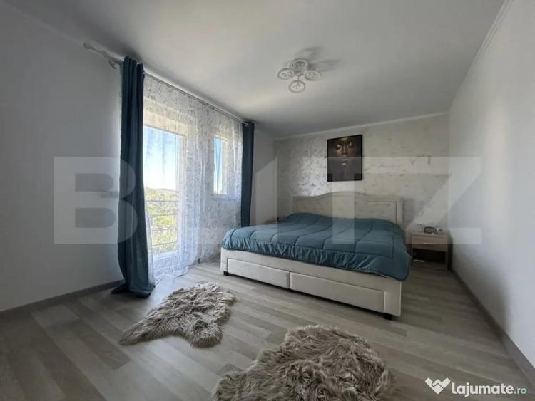 Casă cu 7 camere cu Teren 700 Mp în Mintiu Gherlii