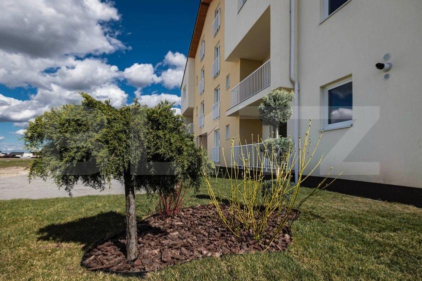 Apartament cu 3 camere decomandat în Sânpetru