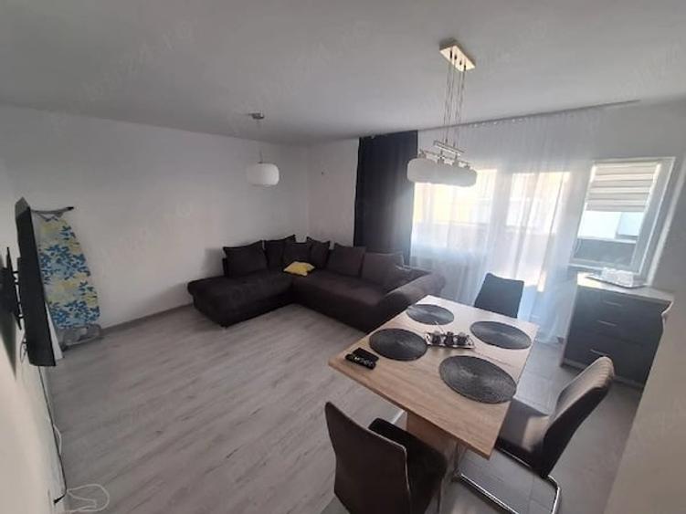 Apartament cu 3 camere decomandat, mobilat în Theodor Pallady