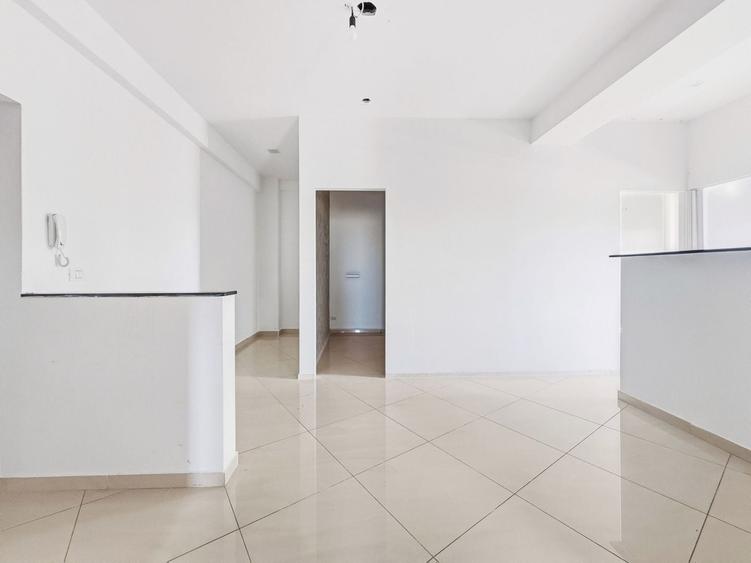 Apartament cu 2 camere semidecomandat în Braytim