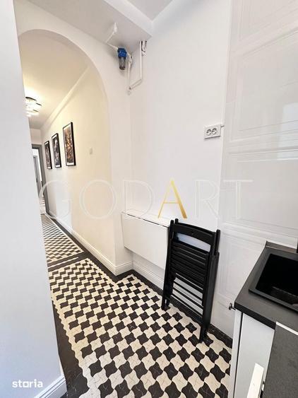Apartament cu 2 camere, mobilat în Victoriei