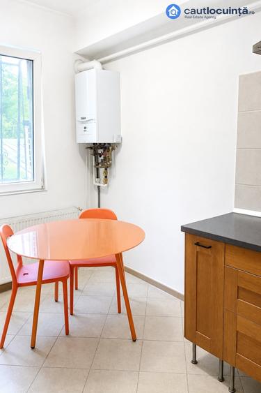 Apartament cu 2 camere în Mihai Bravu