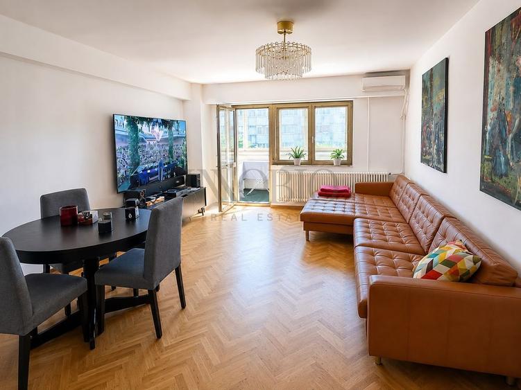 Apartament cu 3 camere decomandat, mobilat în P-ța Victoriei