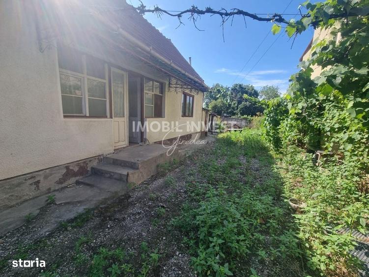 Casa individuala cu teren 700 mp | Ideala pt reconstructie | Centru - 1