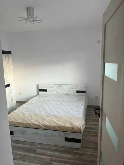 Garsonieră decomandată în Gura Văii