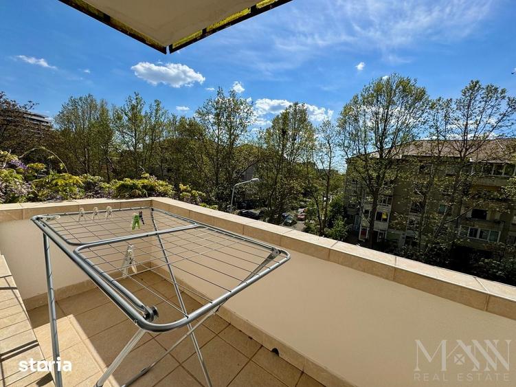 Apartament cu 3 camere în Decebal