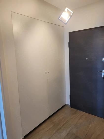 Apartament cu 2 camere decomandat în Berceni