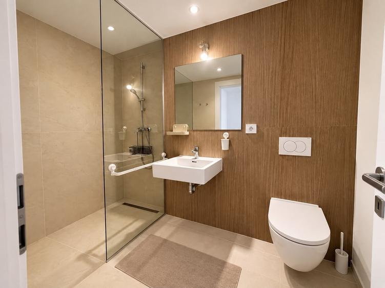 Apartament cu 2 camere semidecomandat în Bucureștii Noi