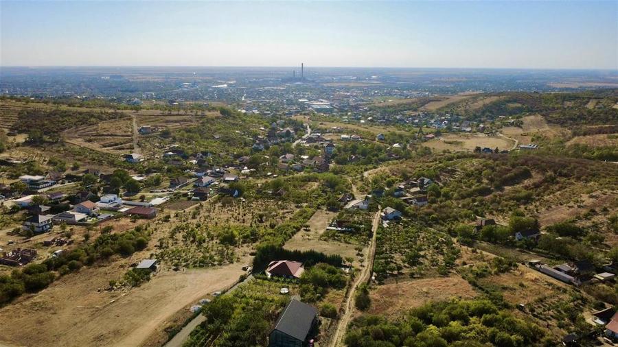 Teren intravilan de 572 mp, în Paleu