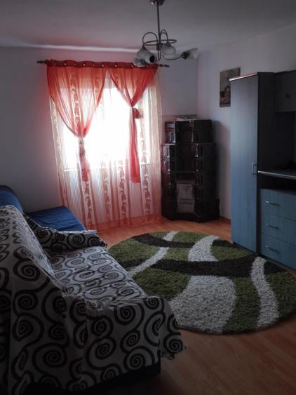 Garsonieră decomandată în Cotârgaci