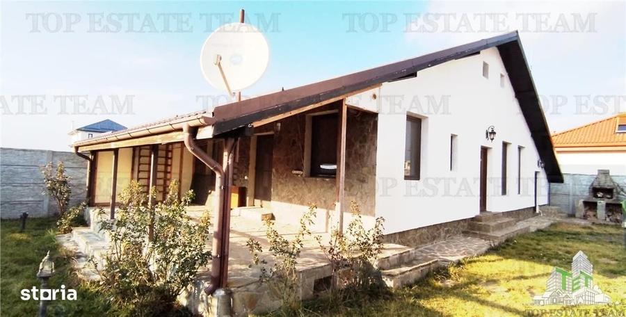 Casă cu 4 camere în Odăile