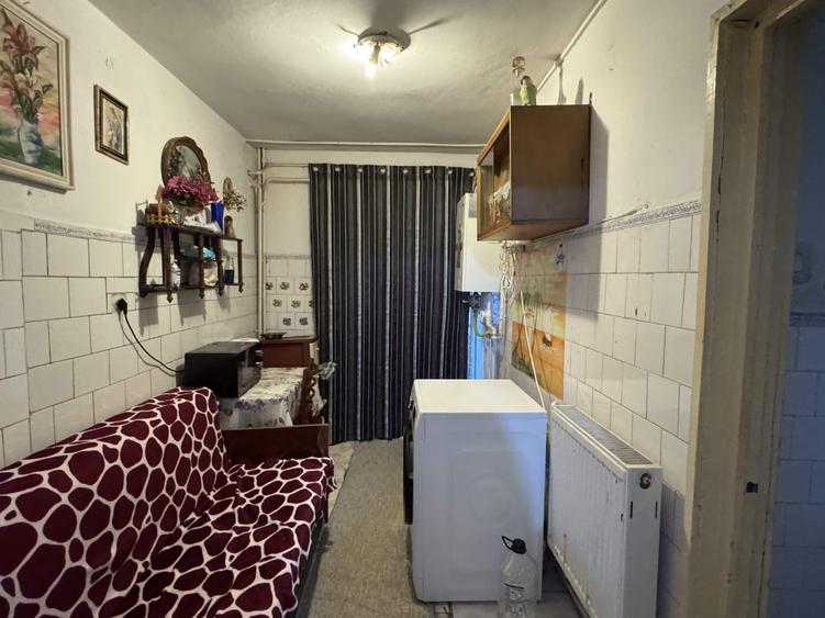 Apartament cu 2 camere semidecomandat în Zahana