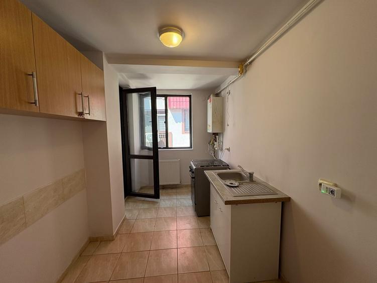 Apartament cu 2 camere decomandat în Sebastian