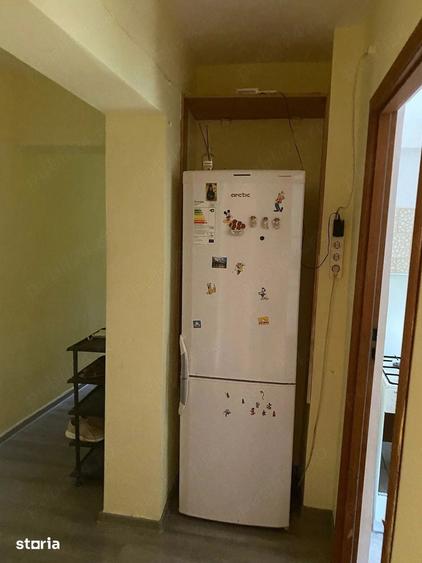 Apartament cu 3 camere decomandat în Păcurari