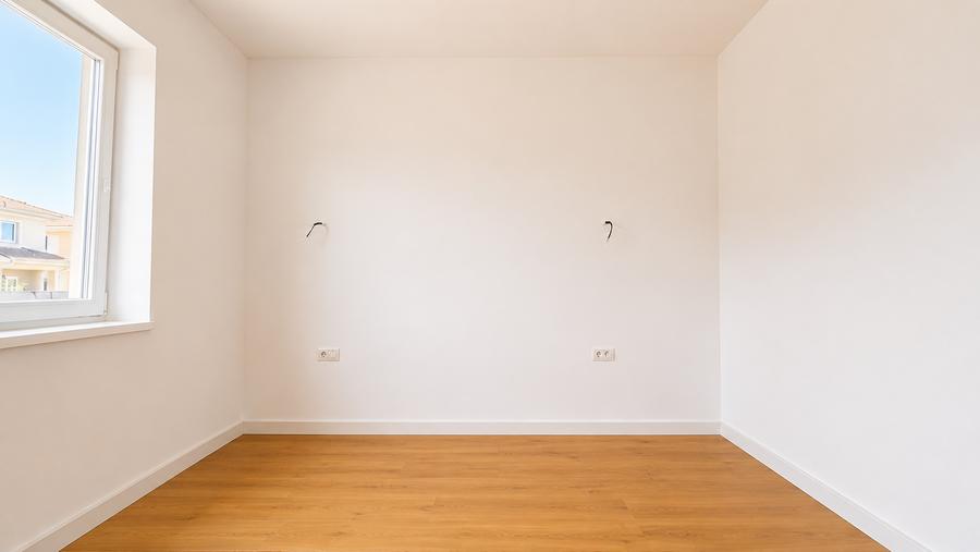 Duplex cu 5 camere cu Canalizare în Moșnița Nouă