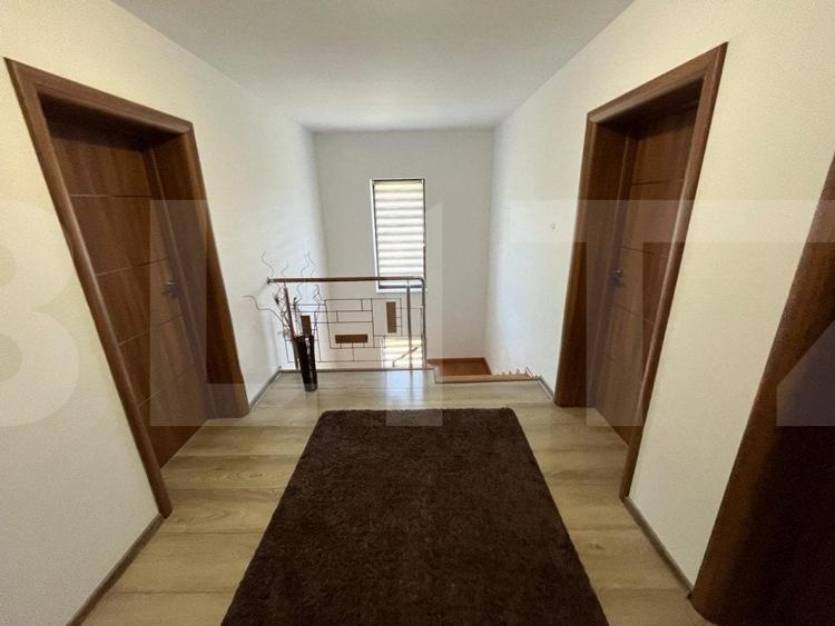 Casă individuală cu 5 camere cu Teren 1400 Mp în Apahida