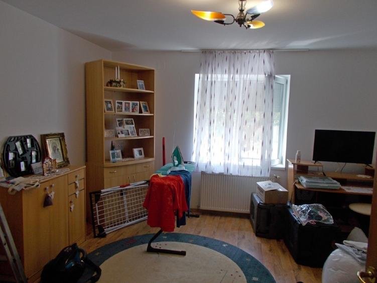 Casa buna, Giroc, vatra satului, 3 camere, 100mp, teren 755mp - 9