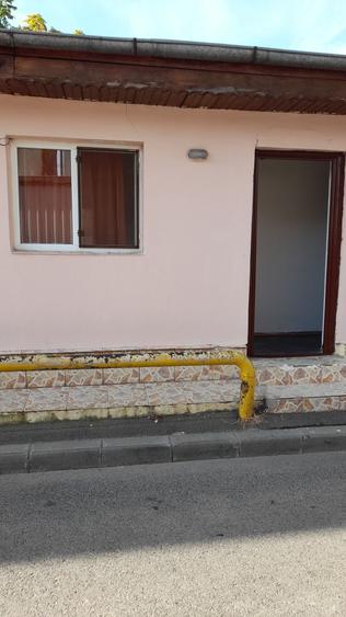 Casă cu 2 camere cu Teren 50 Mp în Vitan
