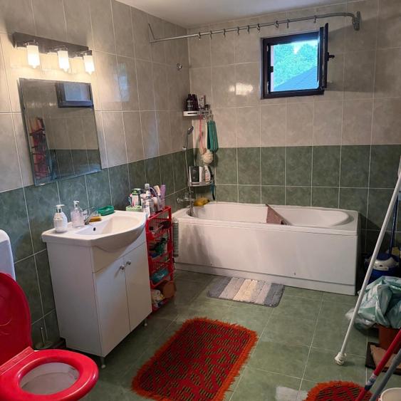 Casă individuală cu 3 camere cu Canalizare în Gura Beliei