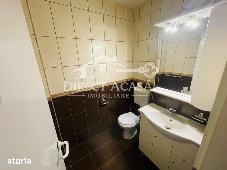 Apartament cu 3 camere în Tudor Vladimirescu