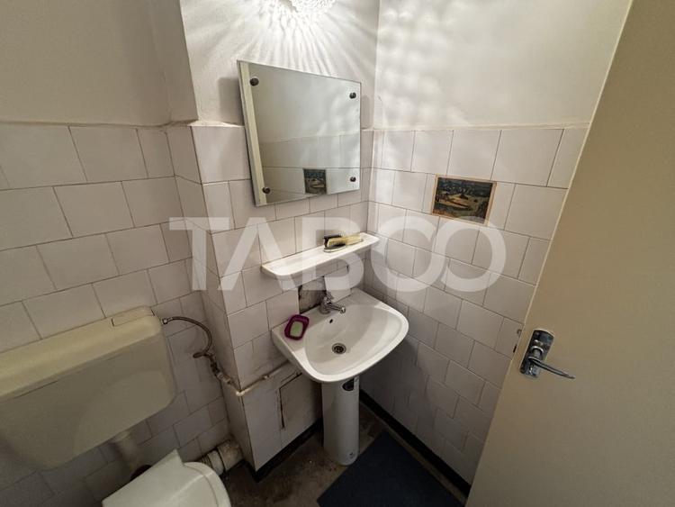 Apartament de inchiriat cu 3 camere 2 baii  mobilat utilat Strand - 12