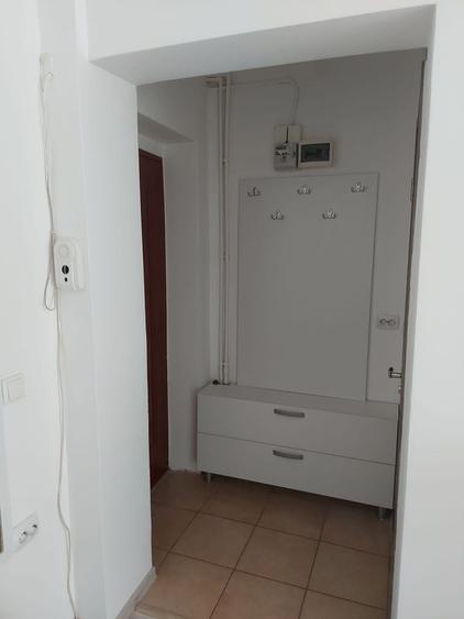 Garsonieră decomandată în Exterior Vest