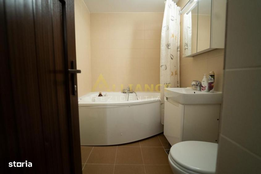 Apartament cu 3 camere decomandat, mobilat în Apărătorii Patriei