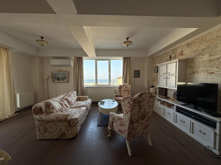 Apartament cu 3 camere decomandat, mobilat în Nord